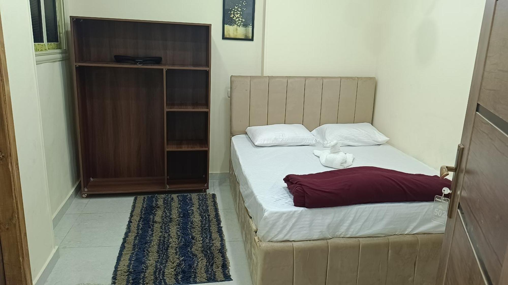 Pyramid Stars Inn Nazlet el-Sîsi Kültér fotó